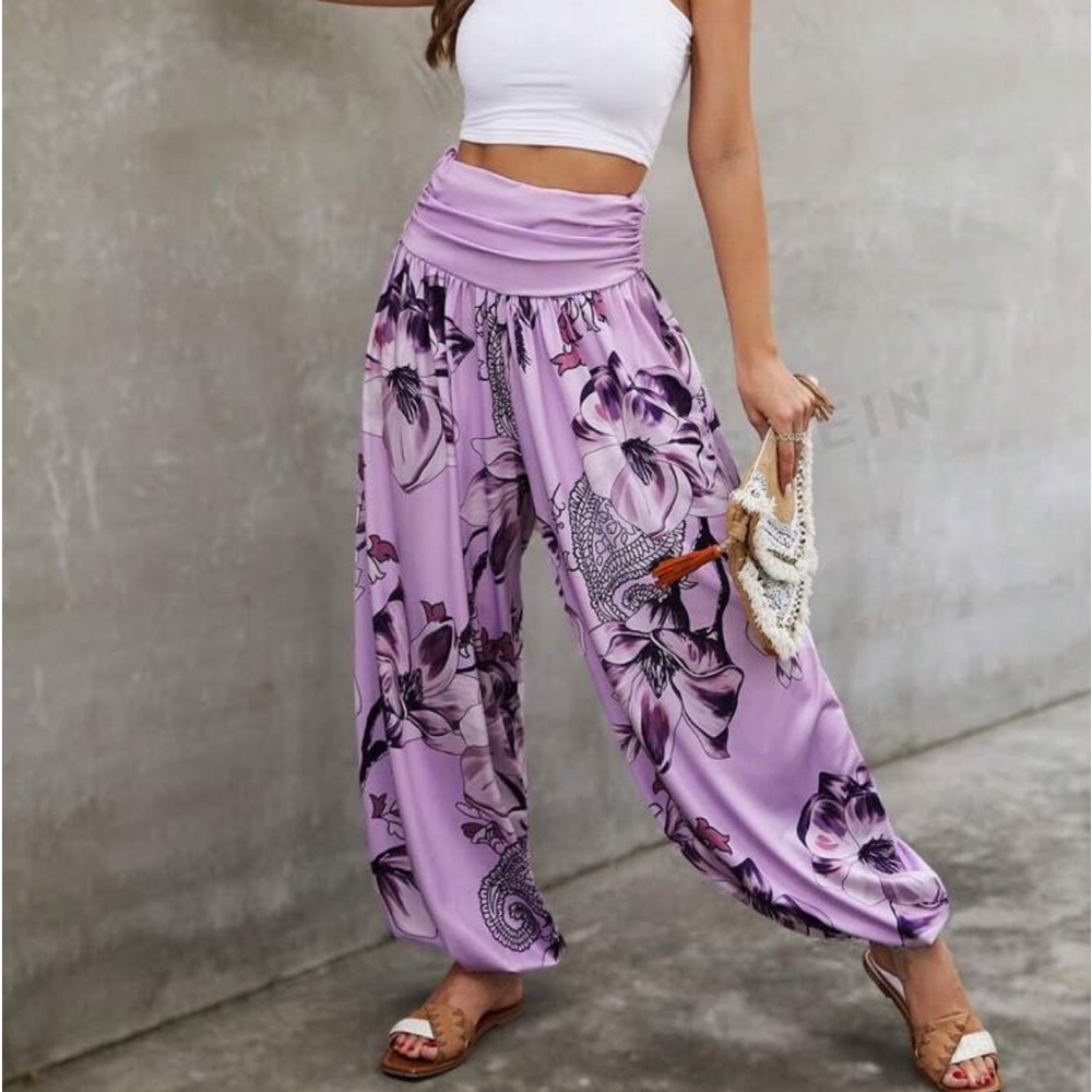 SHEIN Emery Rose Floral pants